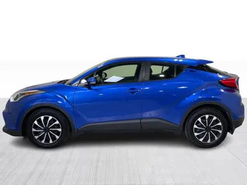 2019 Toyota C-HR - image 10