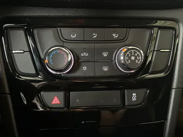 2020 Buick Encore - image 28