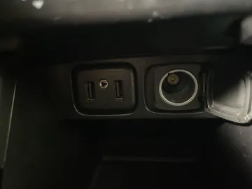 2020 Buick Encore - image 25