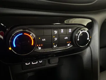 2022 Buick Encore GX - image 21