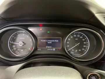 2022 Buick Encore GX - image 16