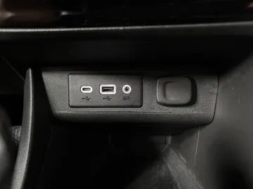 2022 Buick Encore GX - image 25