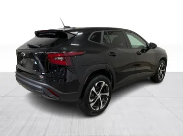2024 Chevrolet Trax - image 14