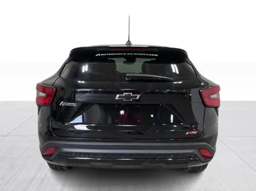 2024 Chevrolet Trax - image 12
