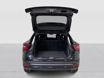 2024 Chevrolet Trax - image 13
