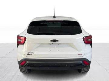 2024 Chevrolet Trax - image 10