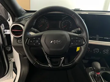 2024 Chevrolet Trax - image 18