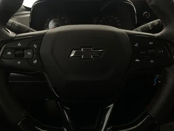 2025 Chevrolet Trax - image 17