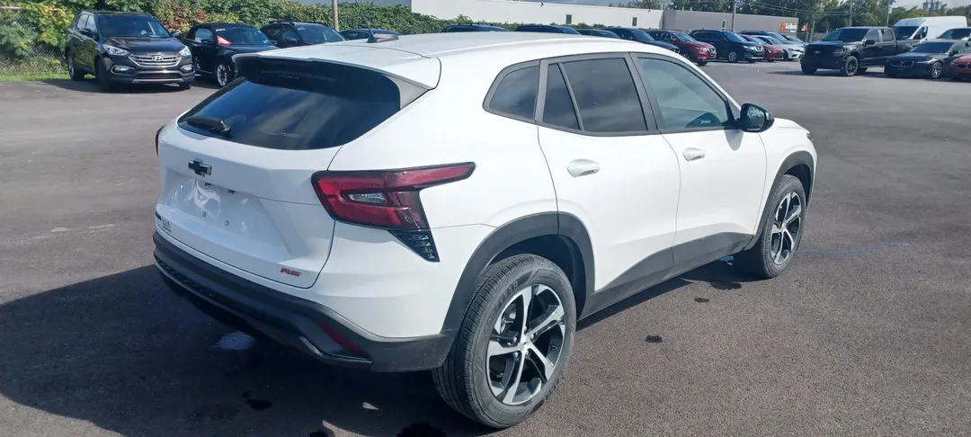 2025 Chevrolet Trax 1RS, photo 6