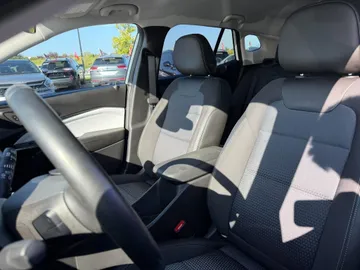 2025 Chevrolet Trax - image 8