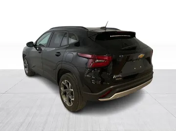 2024 Chevrolet Trax - image 6