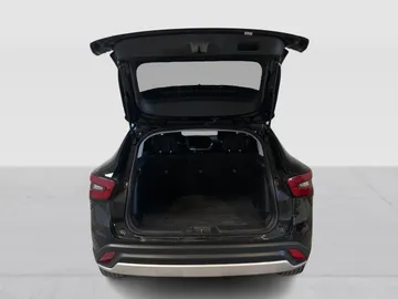 2024 Chevrolet Trax - image 12