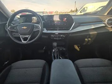 2026 Chevrolet Trax - image 9