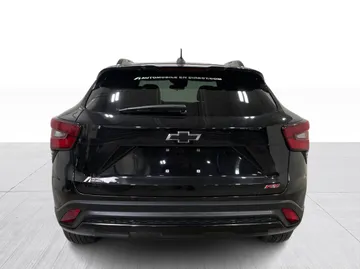 2025 Chevrolet Trax - image 13