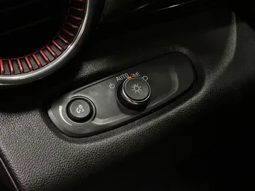 2025 Chevrolet Trax - image 28