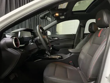2026 Chevrolet Trax - image 3