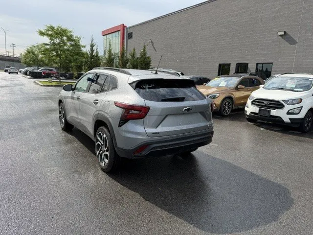 2025 Chevrolet Trax — photo 4