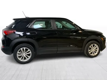 2022 Chevrolet Trailblazer - image 9