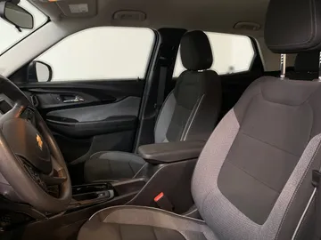2022 Chevrolet Trailblazer - image 10