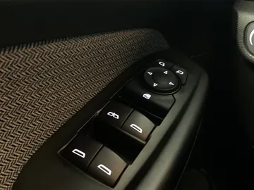 2022 Chevrolet Trailblazer - image 22