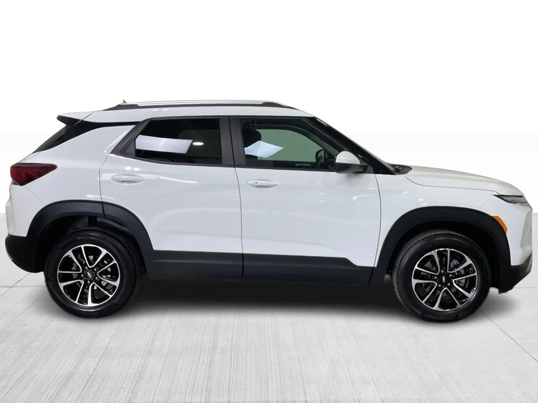 2026 Chevrolet Trailblazer for sale - photo 2