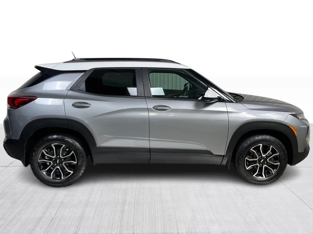 2023 Chevrolet Trailblazer for sale - photo 2