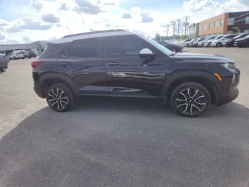 2021 Chevrolet Trailblazer - image 4