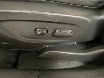 2021 Chevrolet Trax - image 19