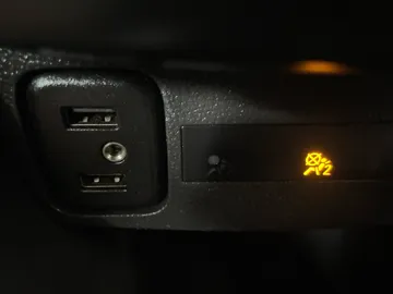 2021 Chevrolet Trax - image 24