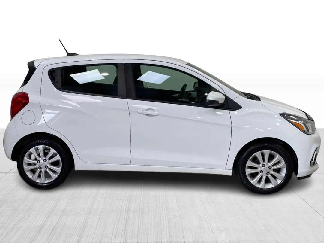 2018 Chevrolet Spark — photo 2