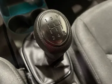 2018 Chevrolet Spark - image 24