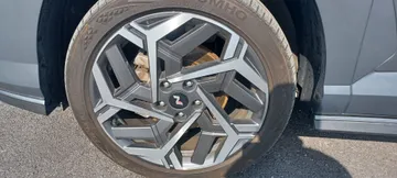 2024 Hyundai Kona - image 8