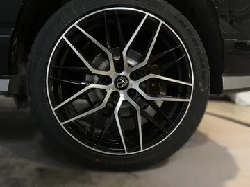 2024 Hyundai Kona - image 7