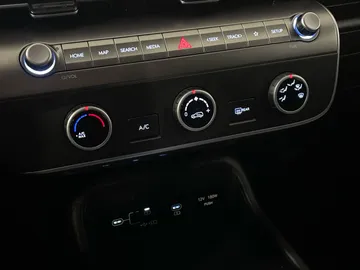 2024 Hyundai Kona - image 20