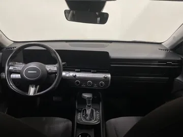 2024 Hyundai Kona - image 4