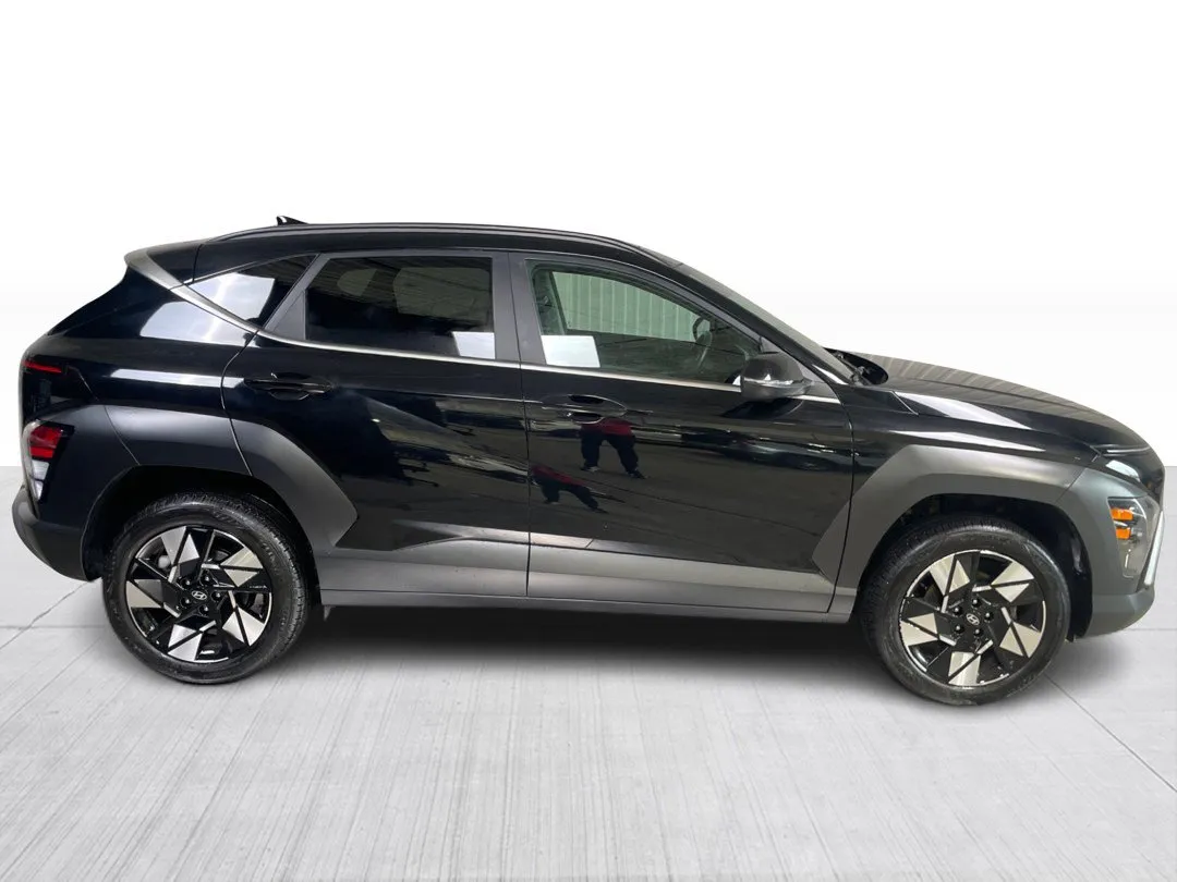 2025 Hyundai Kona — photo 2