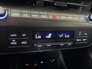2025 Hyundai Kona - image 23
