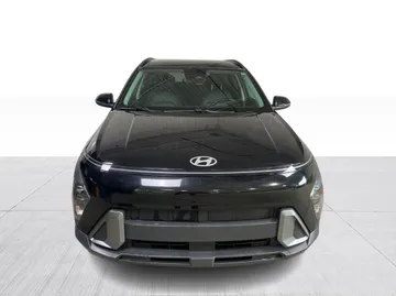 2025 Hyundai Kona - image 9