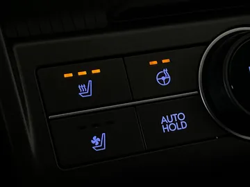 2025 Hyundai Kona Electric - image 29