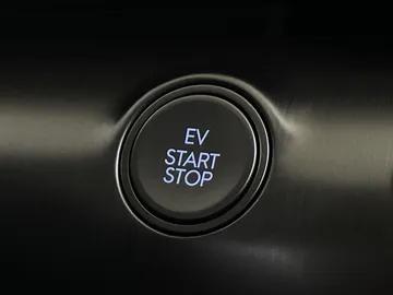 2025 Hyundai Kona Electric - image 27