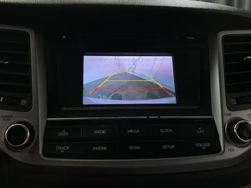 2016 Hyundai Tucson - image 17