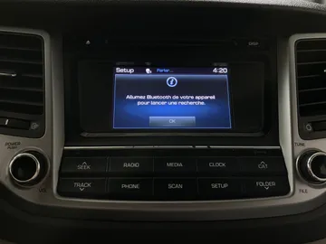 2016 Hyundai Tucson - image 20