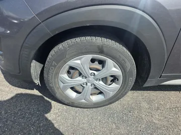 2021 Hyundai Tucson - image 7