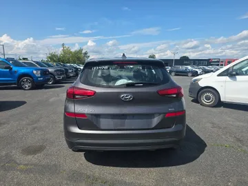 2021 Hyundai Tucson - image 6