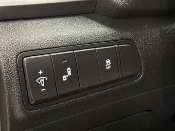 2016 Hyundai Tucson - image 23