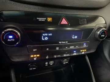 2018 Hyundai Tucson - image 24
