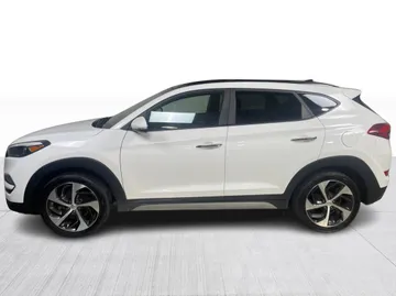 2018 Hyundai Tucson - image 11