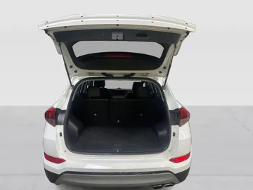 2018 Hyundai Tucson - image 14