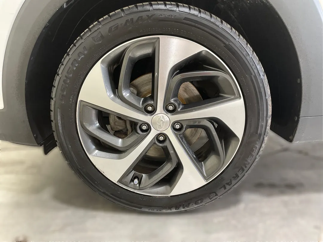 2017 Hyundai Tucson — photo 6
