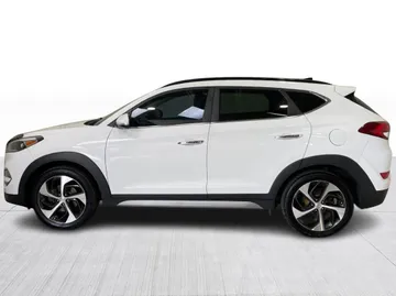 2017 Hyundai Tucson - image 11